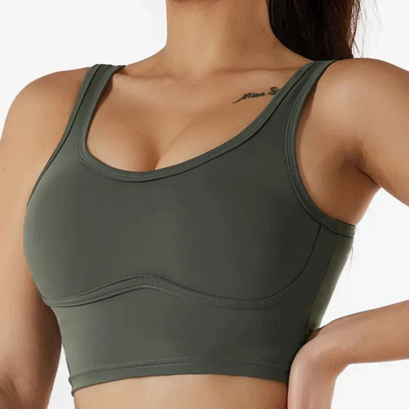PilatessEmpower Women's Breathable Sports Bra for Yoga and Pilates with Integrated Chest Pad