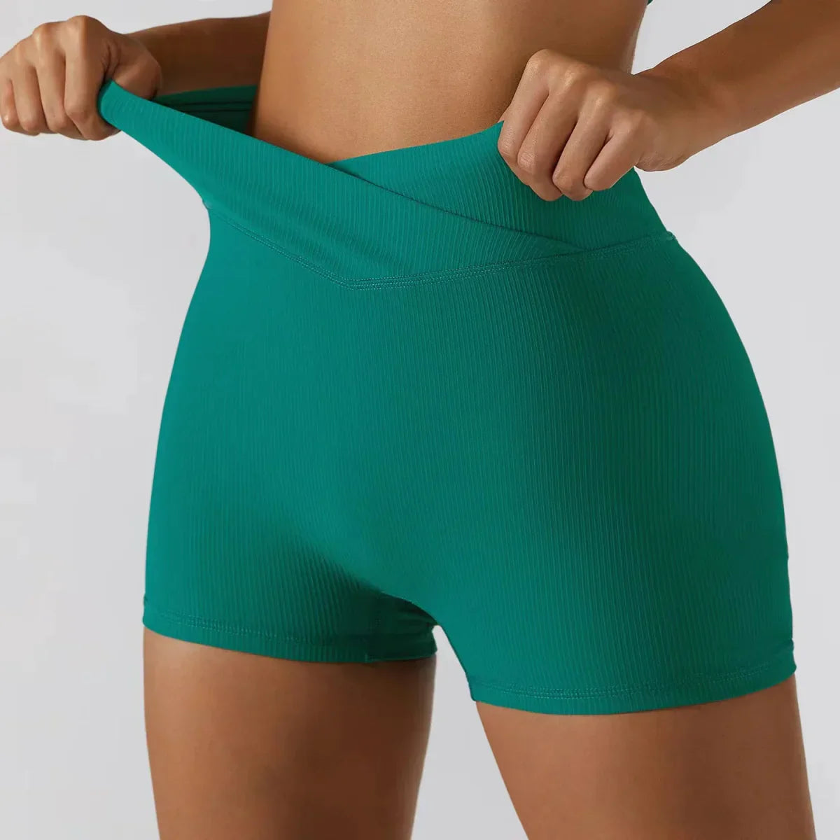 PilatessEmpower Women's High Waist 2-Piece Yoga Set - Seamless Fitness Apparel with Shorts